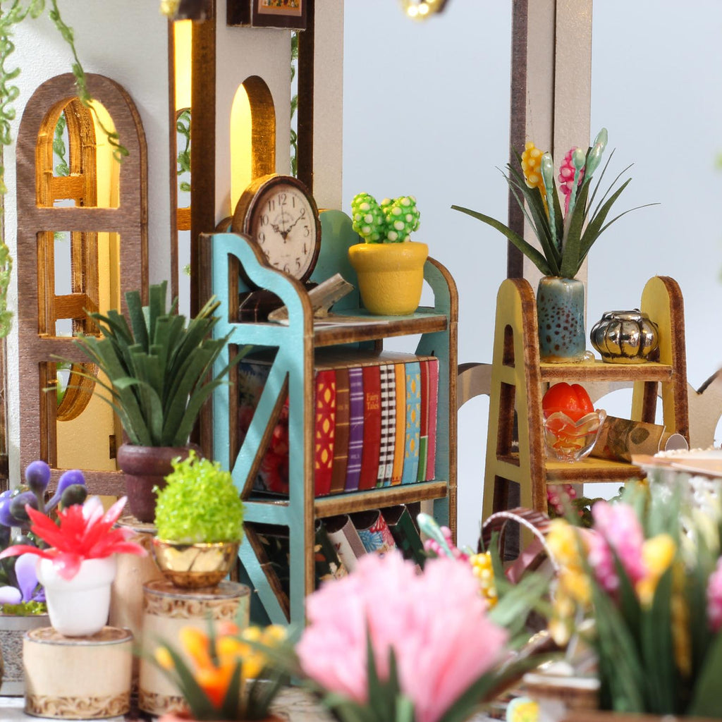 Hanging Garden - DIY Miniature Dollhouse Kit Home Decoration