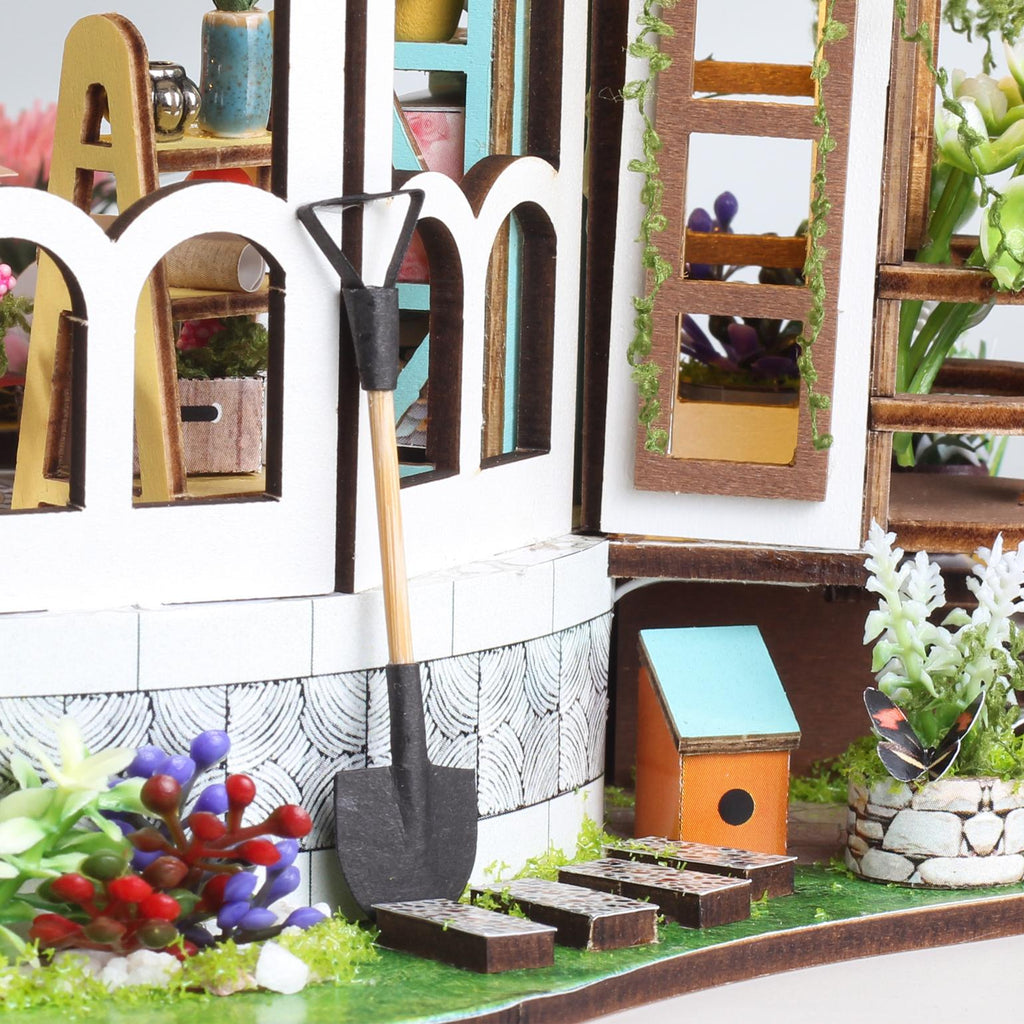 Hanging Garden - DIY Miniature Dollhouse Kit Home Decoration